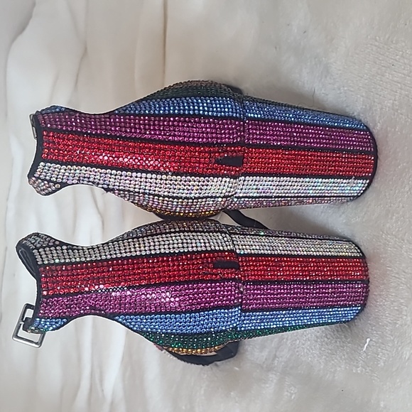 International Concept rhinestone heel - Picture 3 of 5